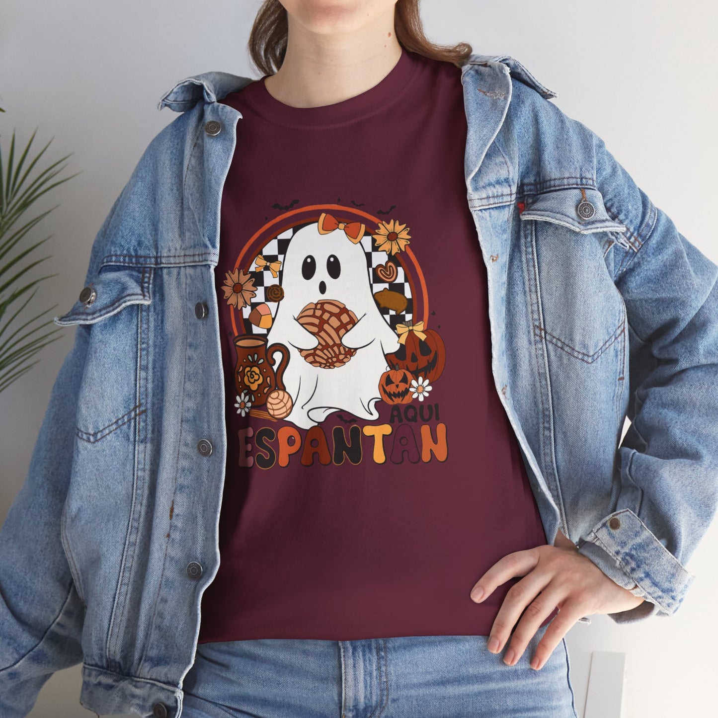 T-Shirt Aquí Espantan Hispanic Ghost Unisex Tee